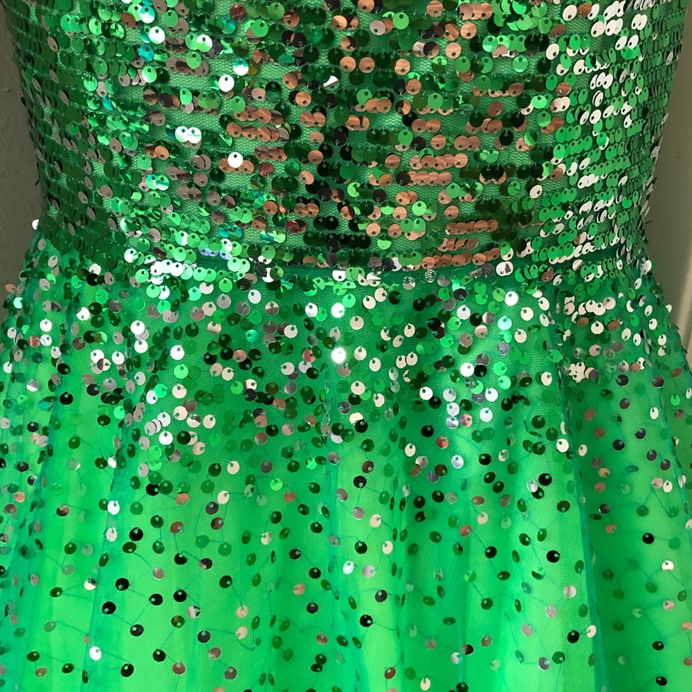 NEW TONY BOWLS LIMITED SZ 8 GREEN SEQUIN TULLE MERMAID FORMAL EVENING GOWN - Picture 8 of 14